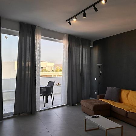 Qawra Penthouse 4Person Ac+Wifi Apartment เซนต์พอลส์เบย์ ภายนอก รูปภาพ