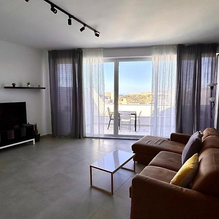 Qawra Penthouse 4Person Ac+Wifi Apartment เซนต์พอลส์เบย์ ภายนอก รูปภาพ