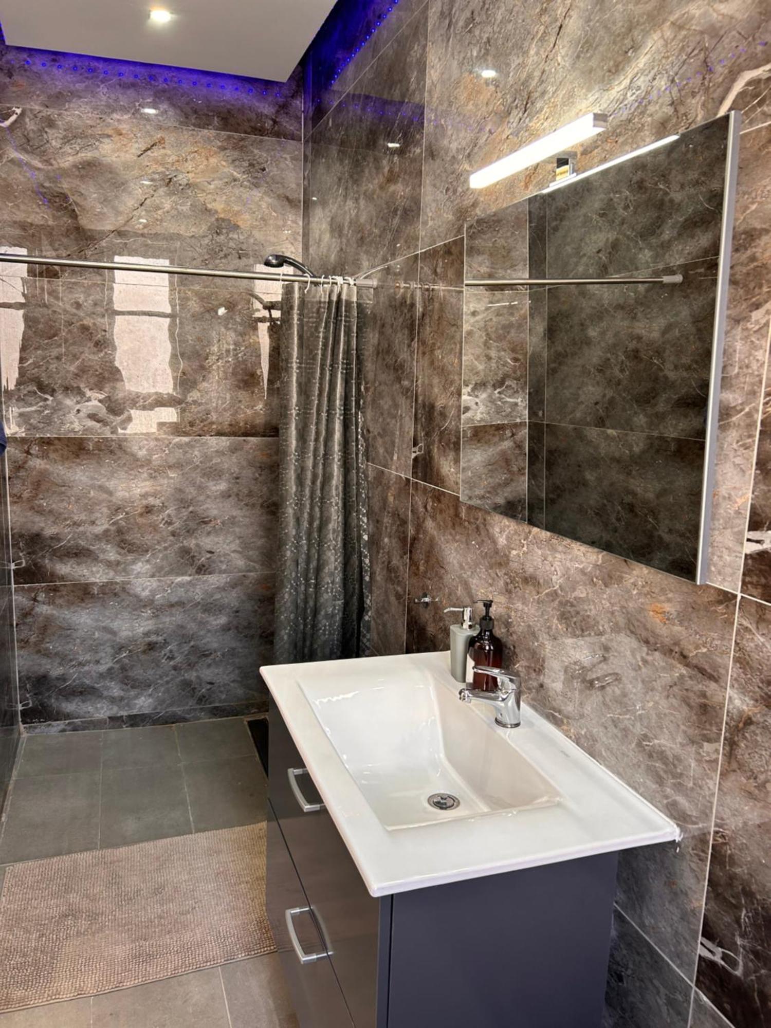 Qawra Penthouse 4Person Ac+Wifi Apartment เซนต์พอลส์เบย์ ภายนอก รูปภาพ