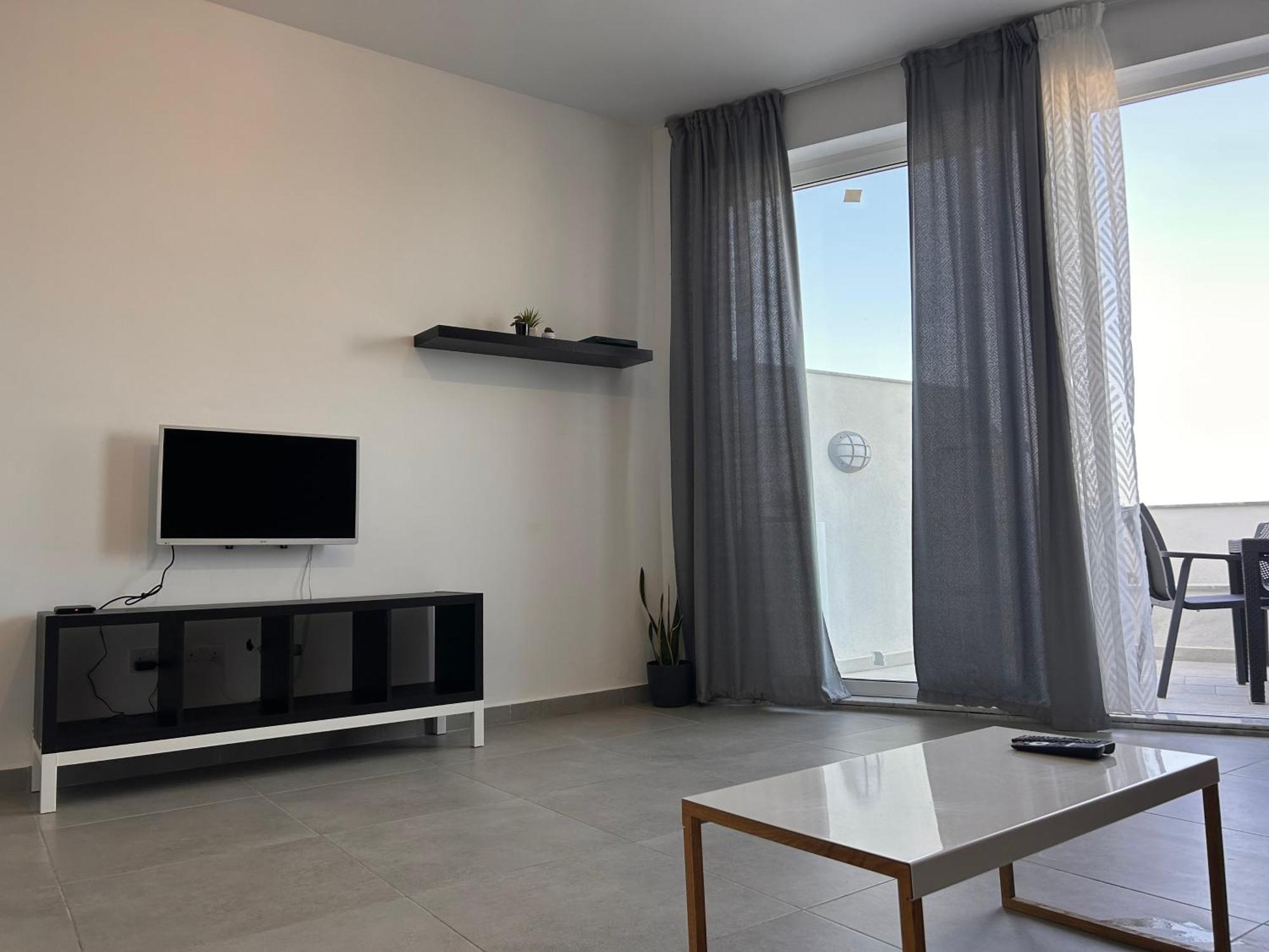 Qawra Penthouse 4Person Ac+Wifi Apartment เซนต์พอลส์เบย์ ภายนอก รูปภาพ